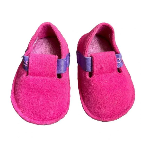 Crocs Kids Classic Slipper Comfortable Slip On Fuzzy Slippers  Candy Pink c5 - Picture 5 of 13